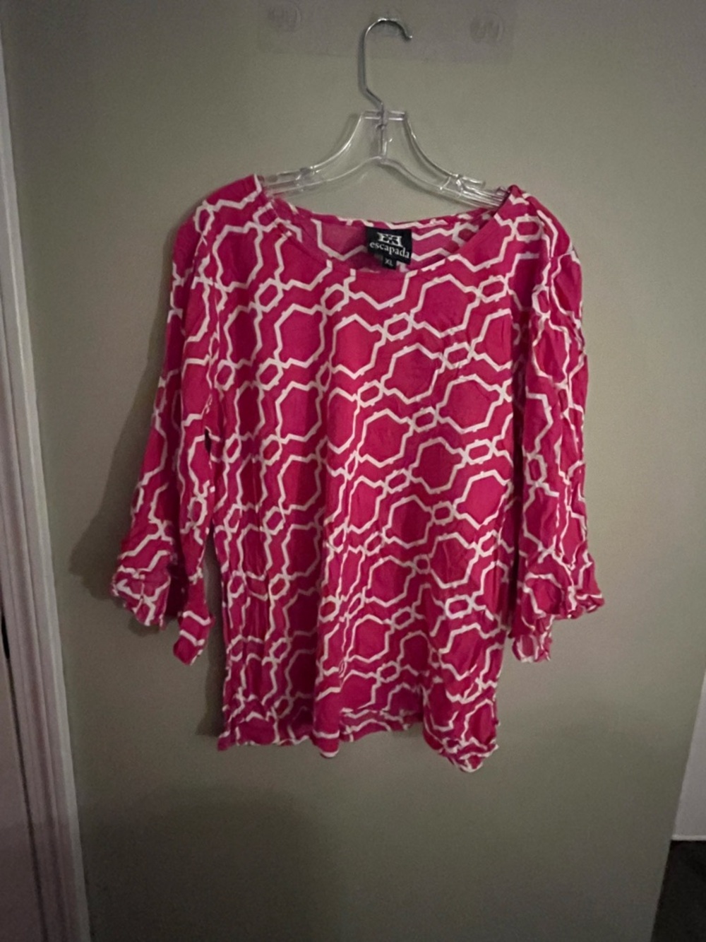 escapada Hot Pink & White Geometric Three-Quarter Sleeve Blouse